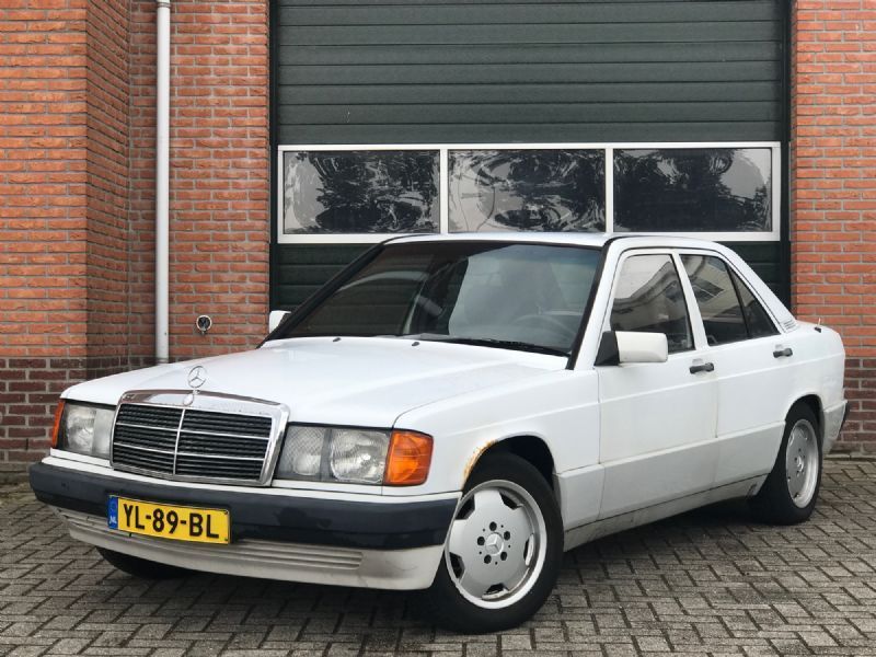 Huis Viool Horzel Mercedes-Benz 190 - 190- serie 2.0 Origineel 186.000km, LMV, Trekhaak,  Export, - 1990 - Benzine - www.verdoornautos.nl